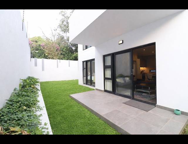 2 BEDROOM PROPERTY TO RENT IN ROSEBANK